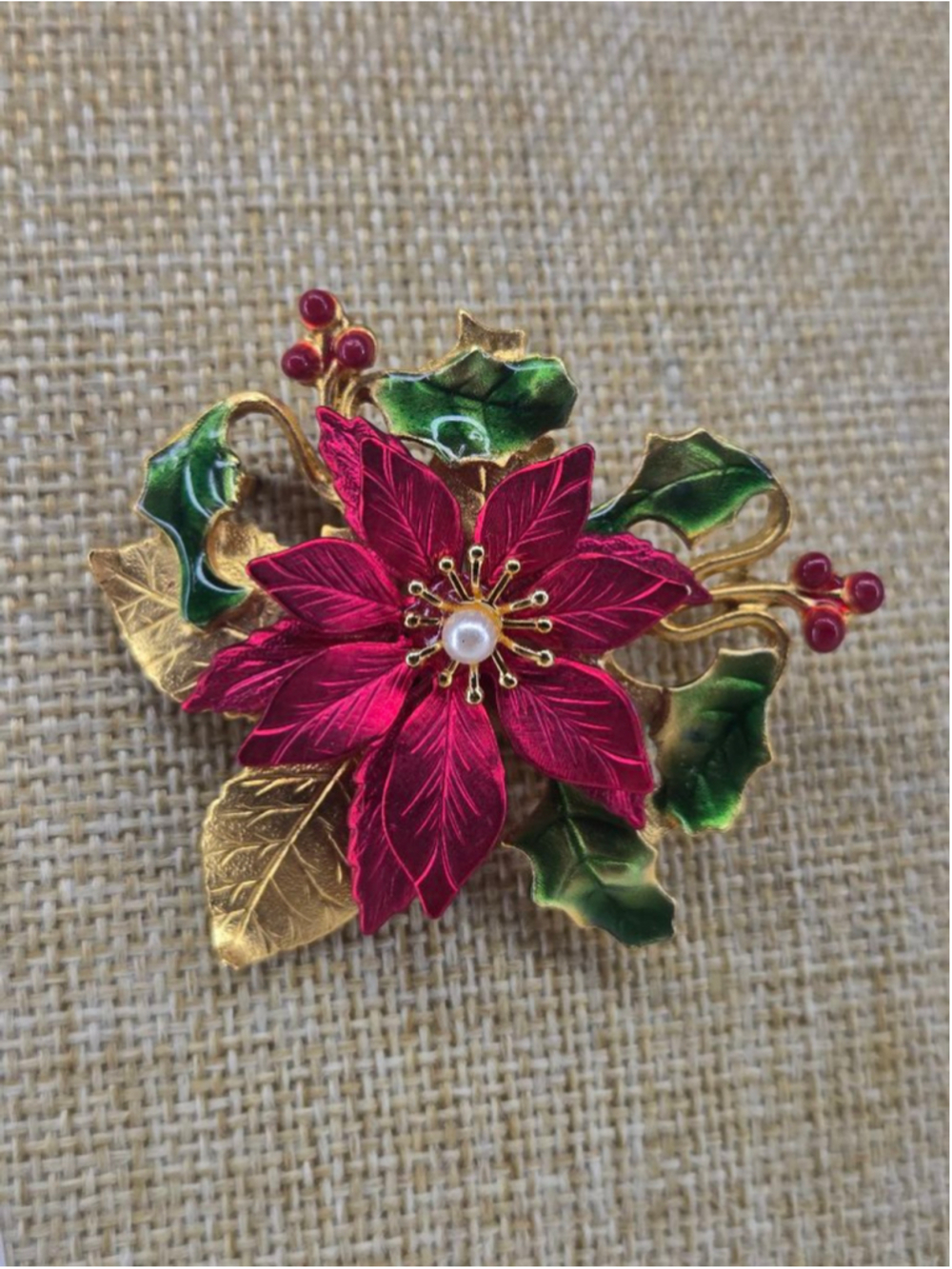 Vintage Poinsettia Brooch Red Green Goldtone Christmas Pin Floral Classic